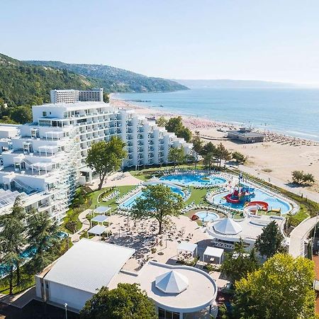 Maritim Hotel Paradise Blue Albena Buitenkant foto