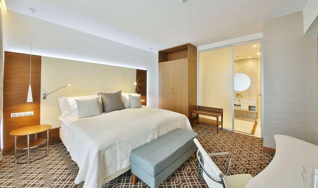 Maritim Hotel Paradise Blue Albena Kamer foto