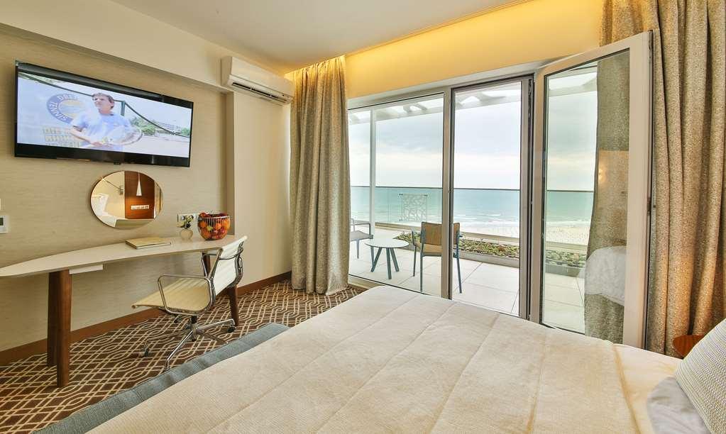 Maritim Hotel Paradise Blue Albena Kamer foto