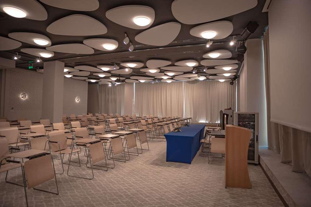 Maritim Hotel Paradise Blue Albena Faciliteiten foto